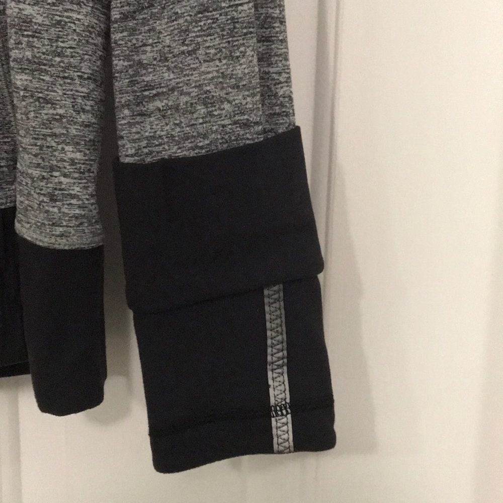 Lululemon hoodie - Picture 3 of 6